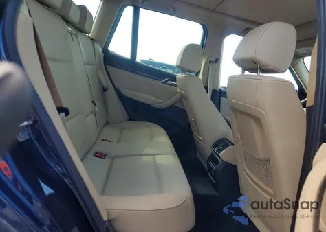 2016 BMW X3 xDrive28I z USA, uszkodzony, nr VIN 5UXWX9C51G0D73609